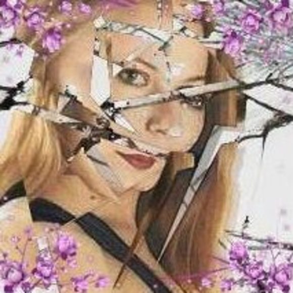 Meet your Posher, Christine - Picture 1 of 1